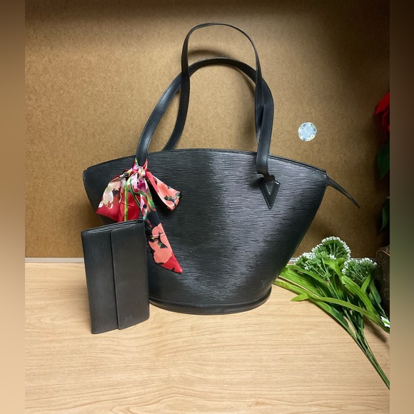Louis Vuitton Handbags - ✅Authentic Bundle Large Bag+WALLET Louis Vuitton